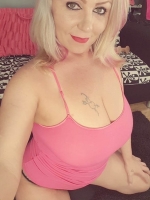 bigtittsmilf