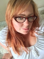 curvy-pretty