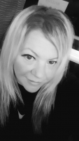 hotblondemilf