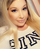 yourgirl_gloria