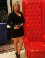 cheeky_lush
